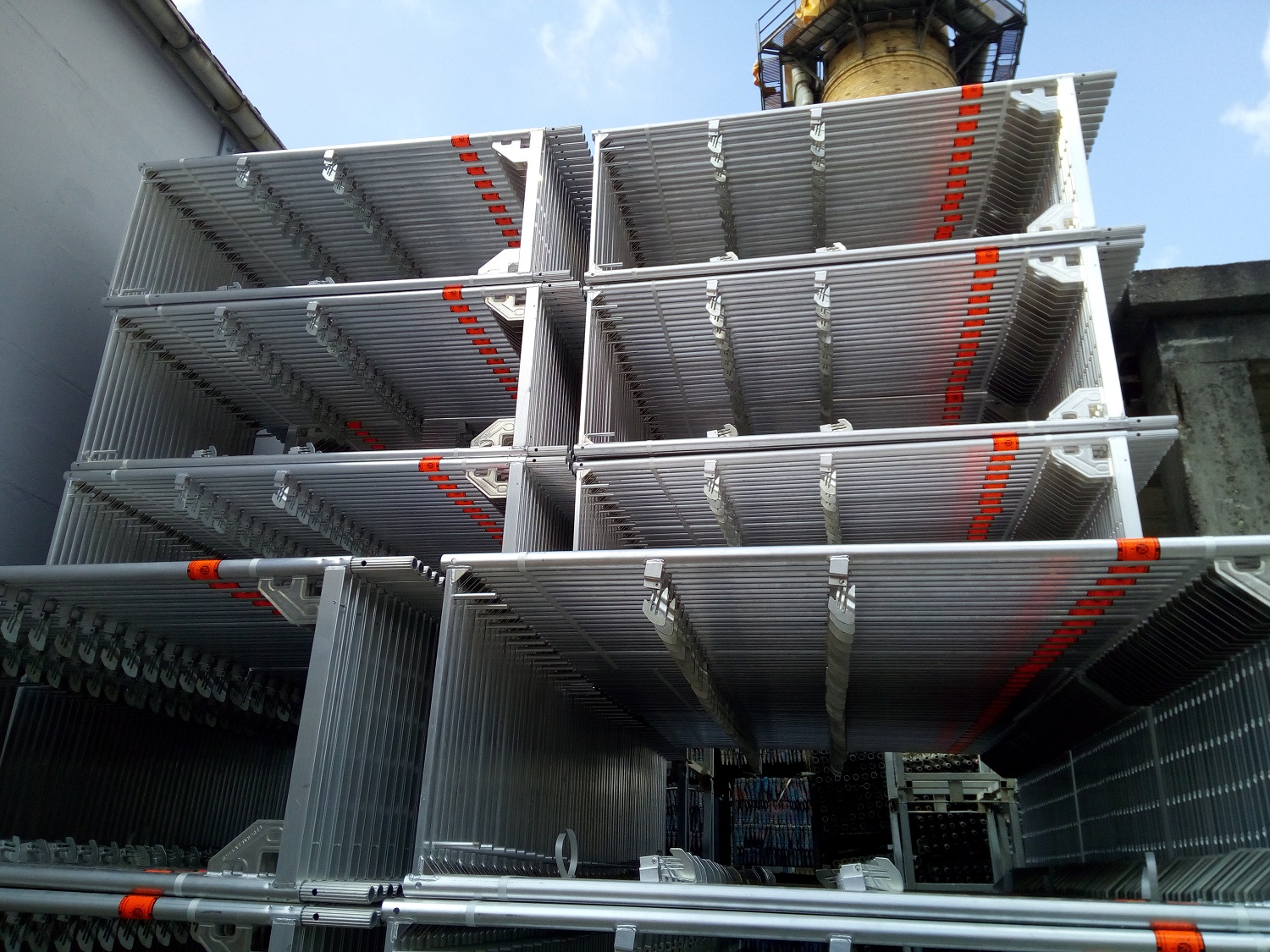 Echafaudage cadres aluminium: 720m²