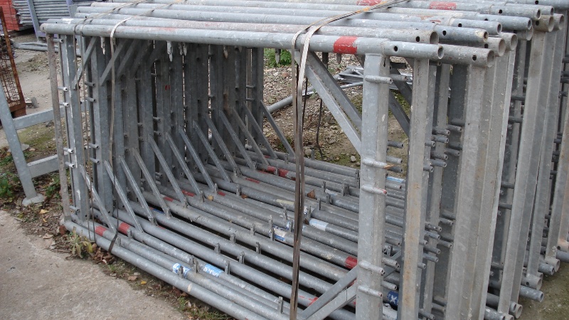 Echafaudage d’occasion Rux spécial maçonnerie : 77m²