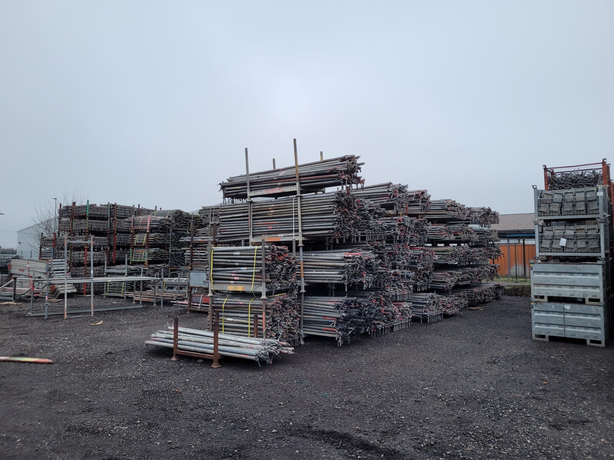 Lot échafaudage occasion multidirectionnel Altrad Plettac Contur: 1500m²